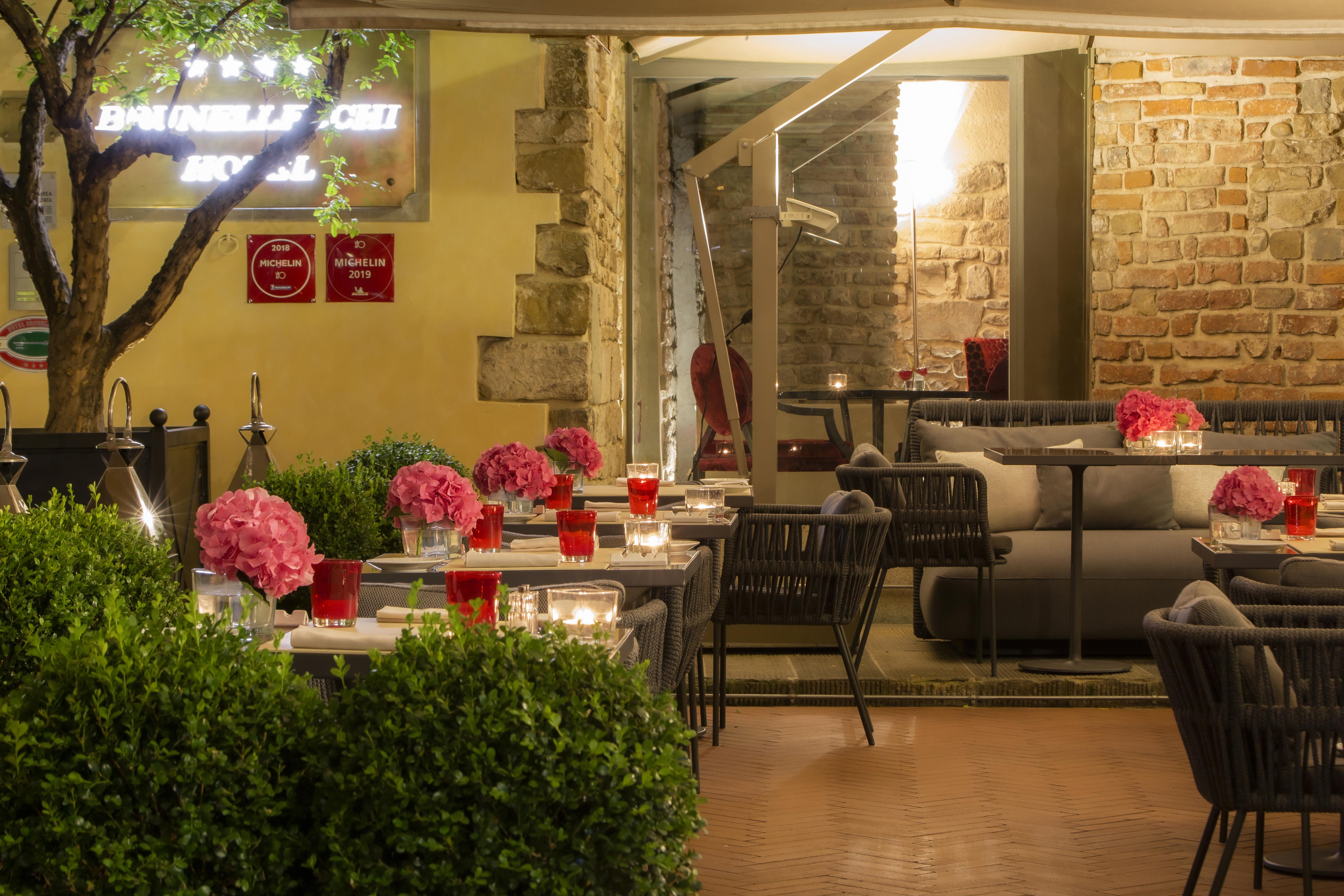 Brunelleschi Hotel Florence Exterior photo